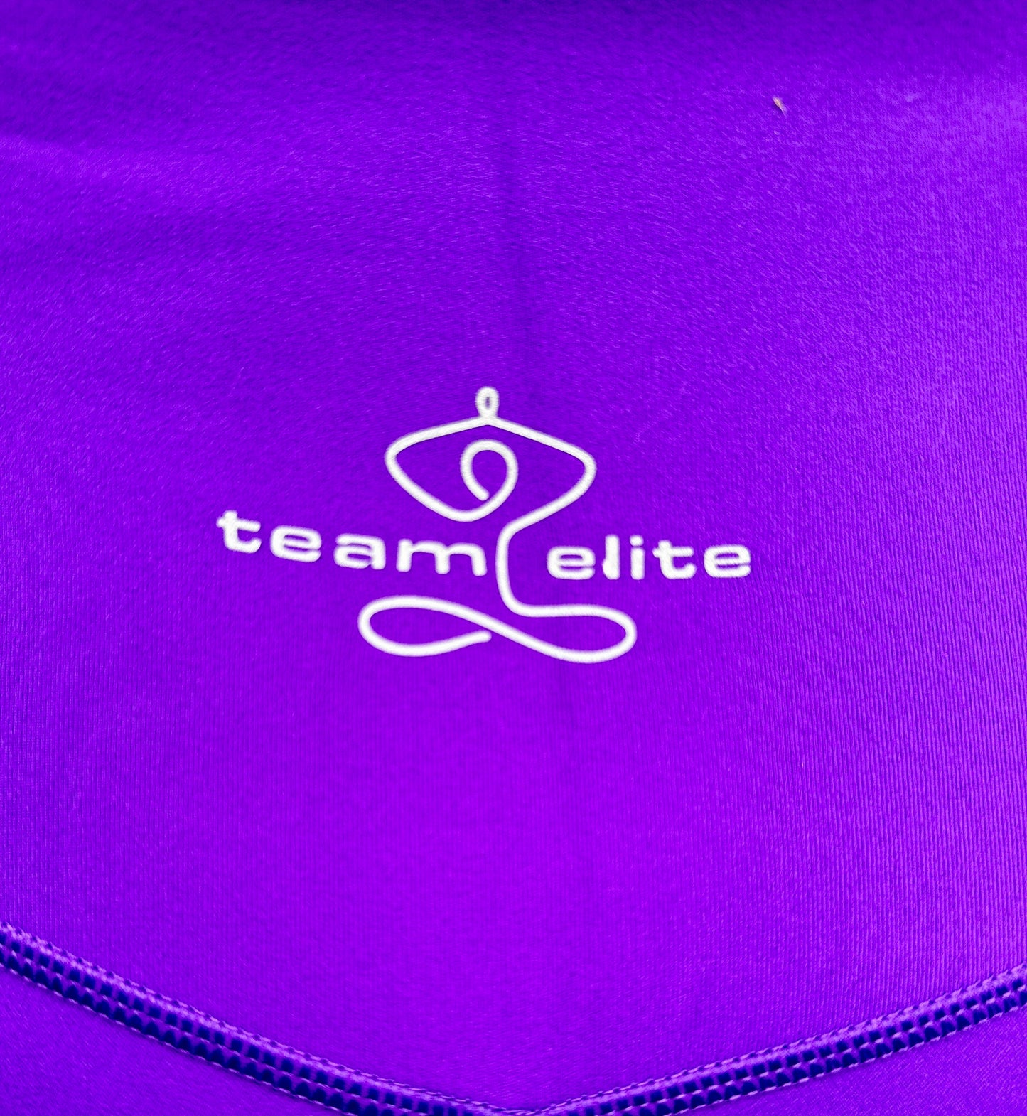 Ananda Gym/Yoga Collection The Bold One! Shorts and gym top Set