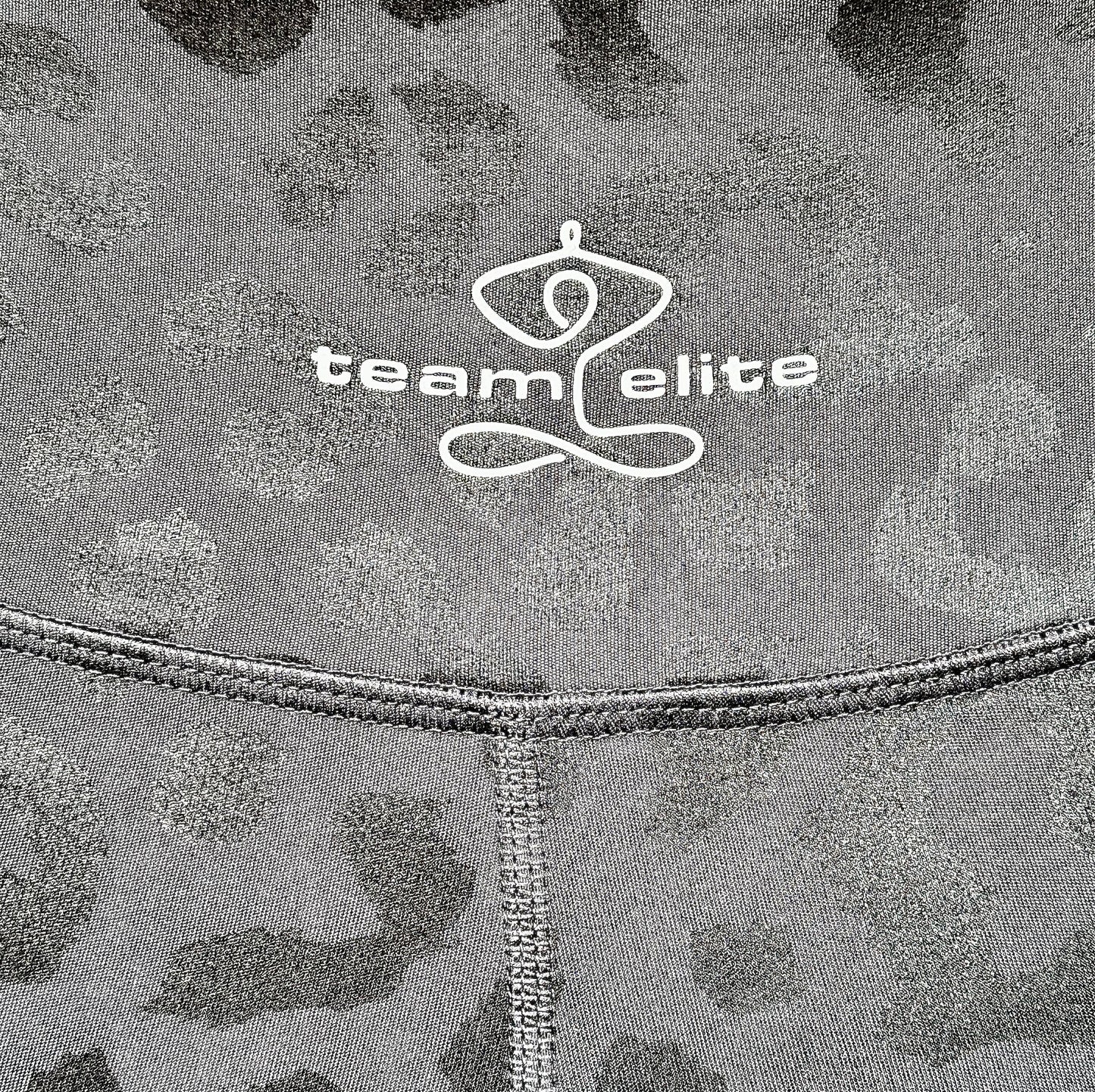 Ananda Gym/Yoga Collection Wild Leopard 80s Vibe