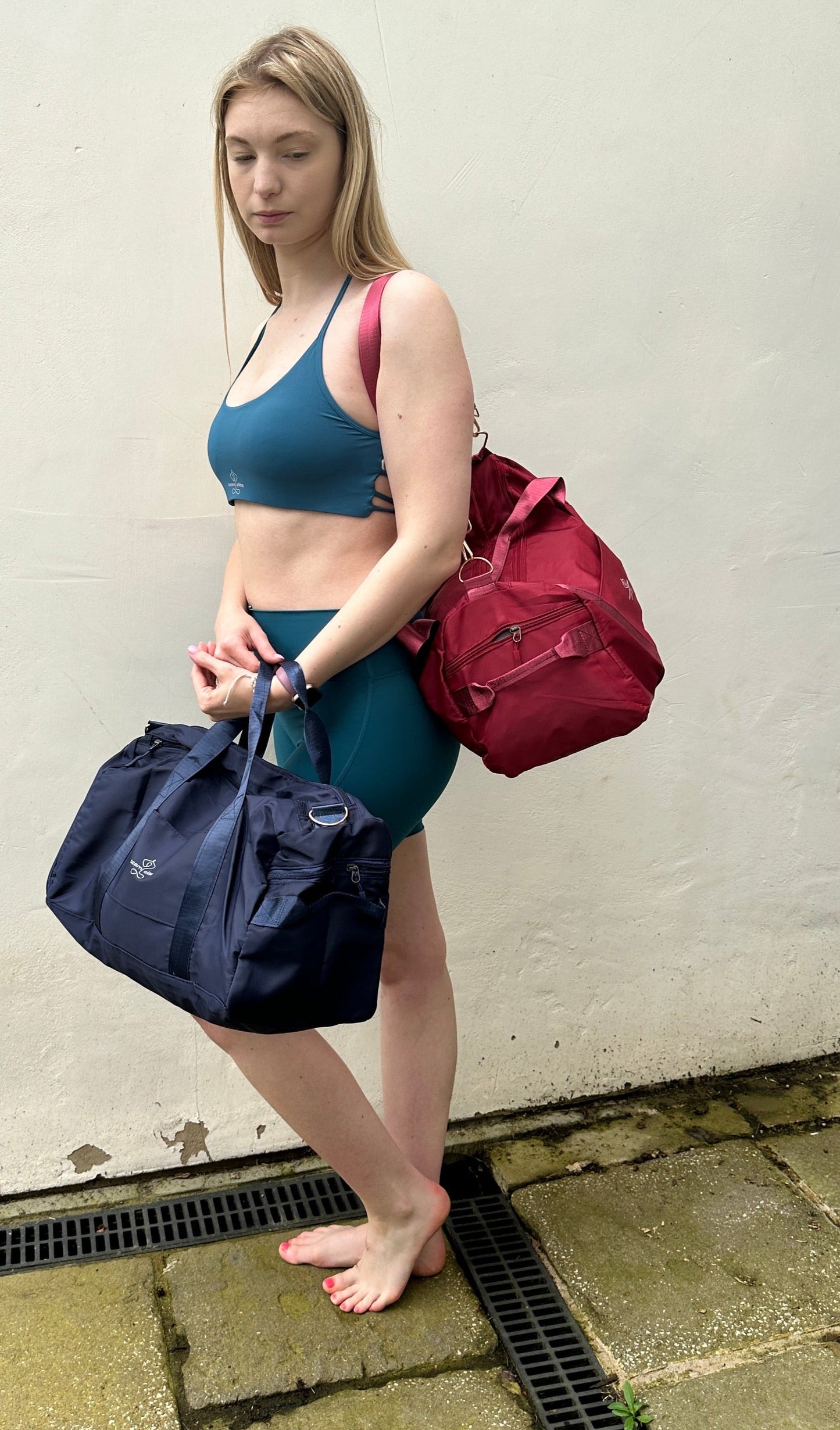 Light Weight Gym Bag